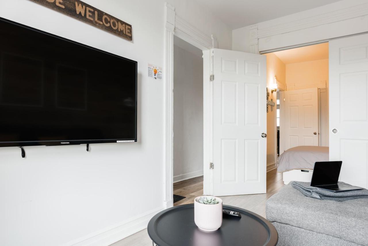 Apartments Near Montreal Olympic Park Chambre photo